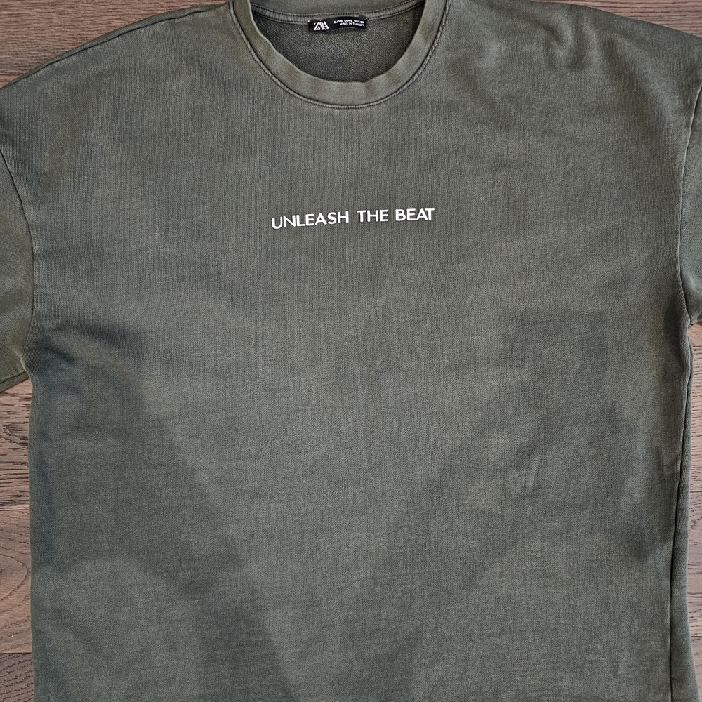 Zara Dark Green Technofunk Tee Oversize - Picture 3 of 6
